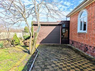 Продаю кирпичный дом с коммуникациями есть баня фото Алексеевская