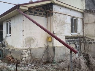 Продается 2 комнатная квартира нуждается в косметическом ремонте с коммуникациями фото Ясная Поляна