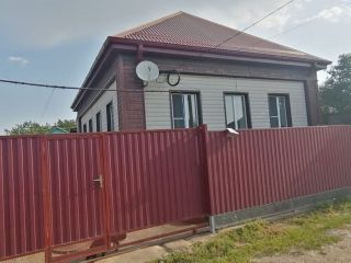 Продам кирпичный дом с коммуникациями подключена канализация фото Выселки